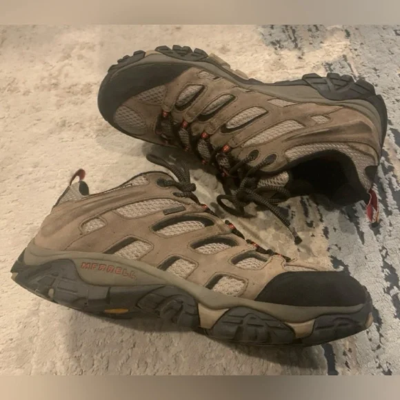 Merrell Men's Moab Hiking Shoes - Picture 4 of 8